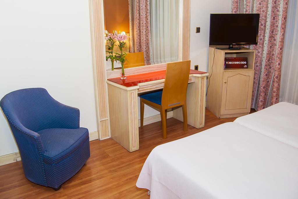 Hotel Ana Maria 3*