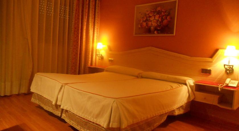 Ana María Hotel