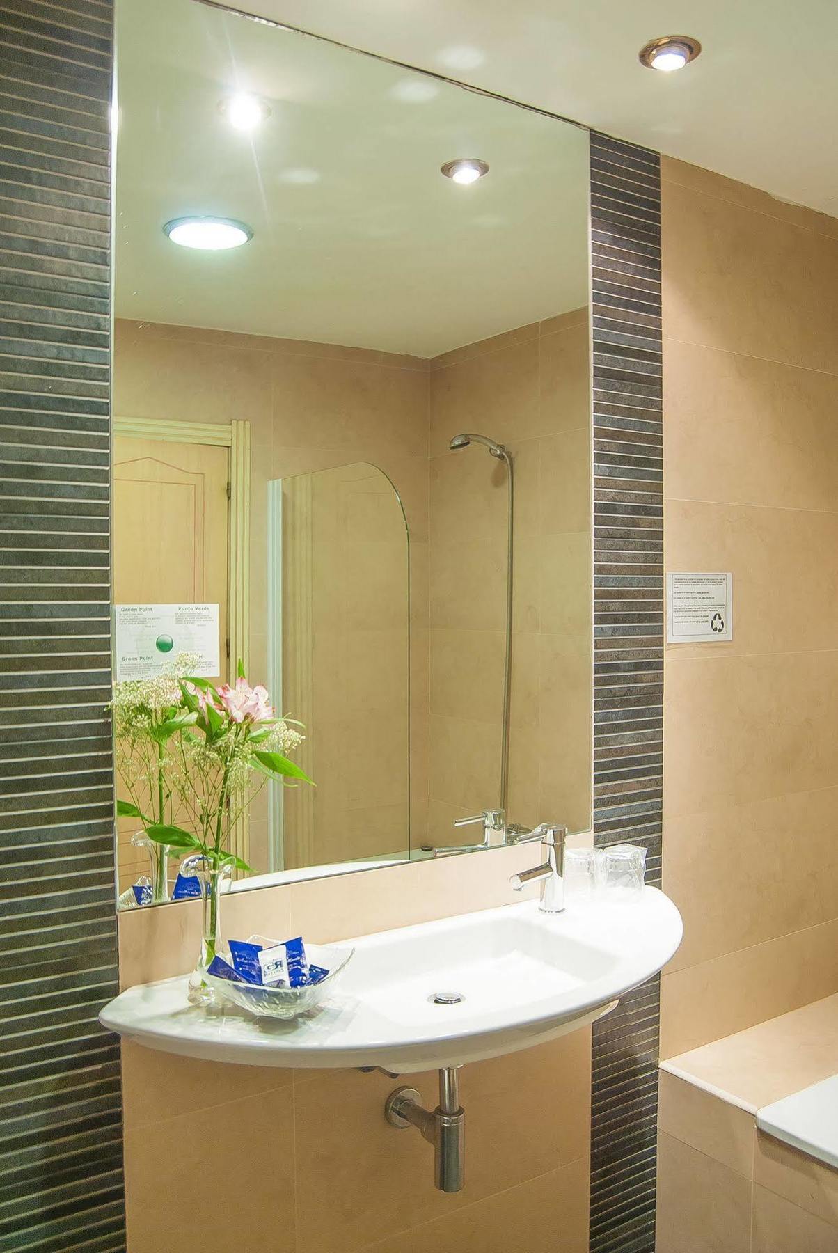 Hotel Ana Maria Granada